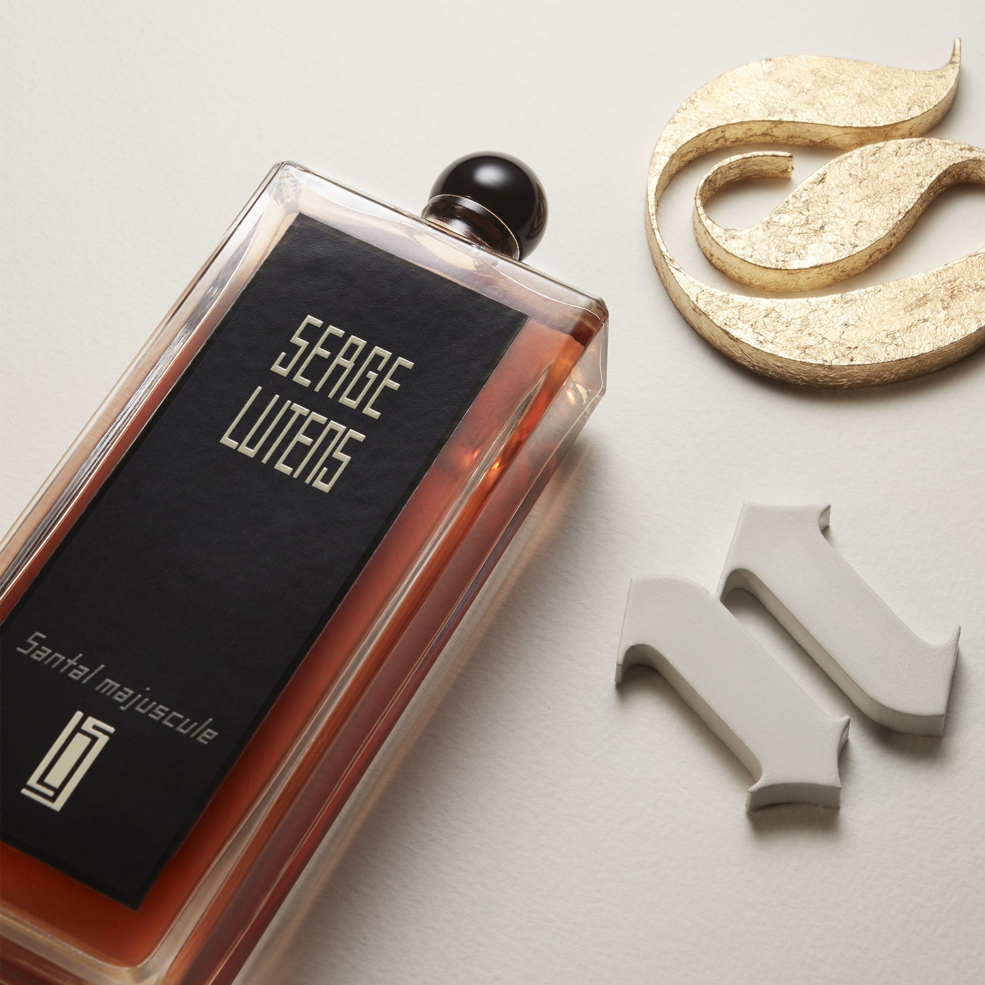 Santal majuscule 大寫檀香| Serge Lutens